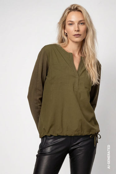 Blusenshirt mit Schmuckdetails