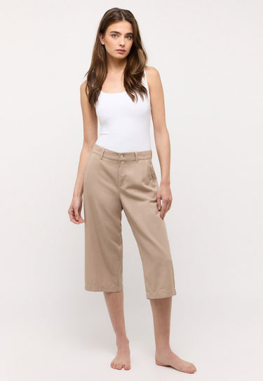 155465020-472 CAPRI MODERN