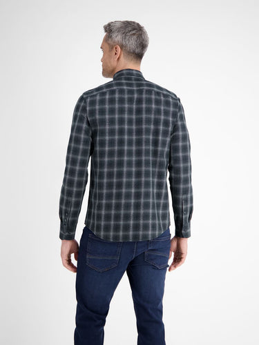 BUTTON DOWN