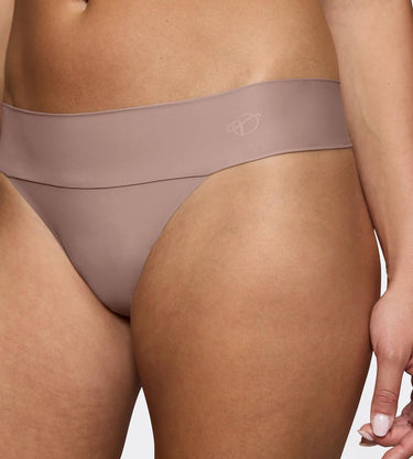 Body Make-Up Illusion String EX