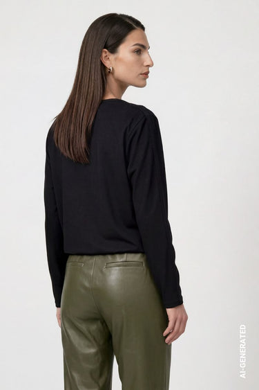 Blusenshirt mit Schmuckdetails