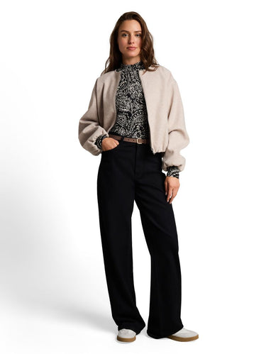 Slim Fit Langarmshirt mit Stehkragen